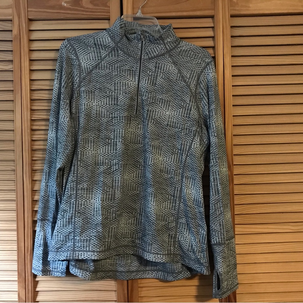 Kirkland Signature Women's Gray Patterned Mock Turtleneck
